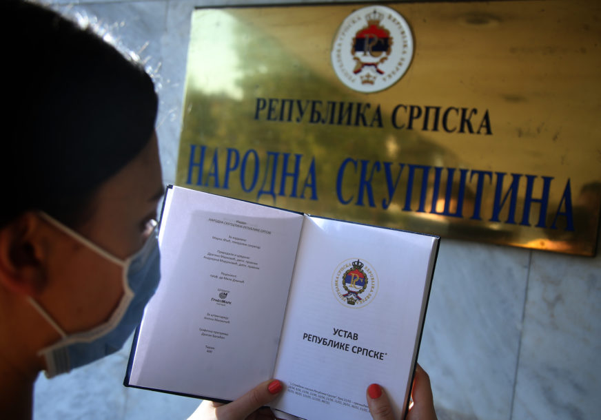 Trnovit put do NOVOG USTAVA: Da li je najviši pravni akt u Srpskoj prevaziđen