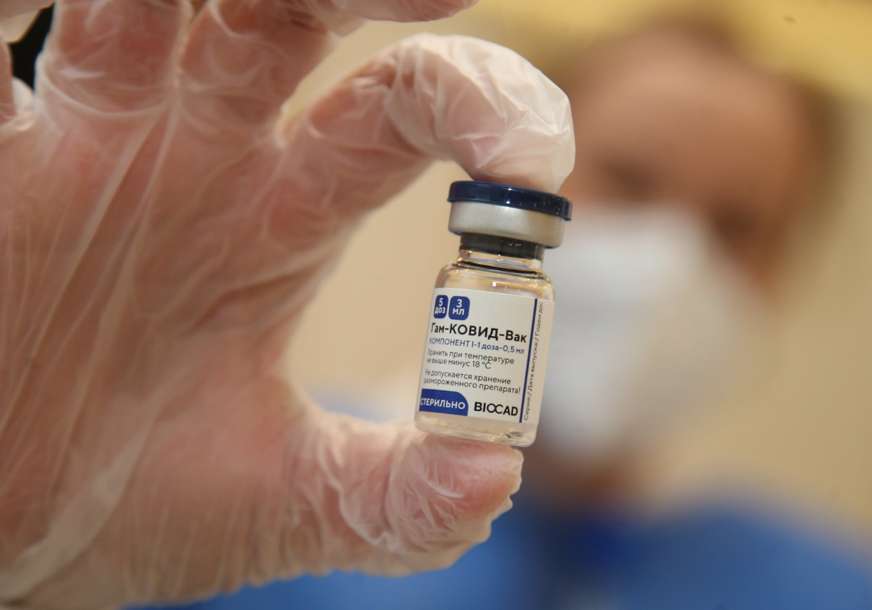 NAJVIŠE "SPUTNJIKA" Zdravstvenim ustanovama u Srpskoj isporučeno još 1.608 doza vakcina