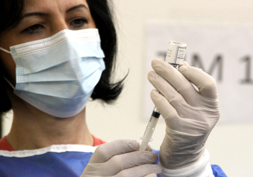 Srpska u borbi protiv korona virusa: U petak isporučene 1.492 vakcine