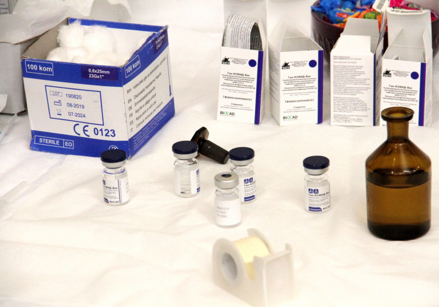 NAJVIŠE "FAJZERA" Zdravstvenim ustanovama isporučeno još 2.047 doza vakcina