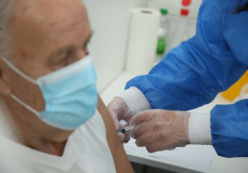 U Srbiji ukupno dato skoro pet miliona doza vakcina protiv korone