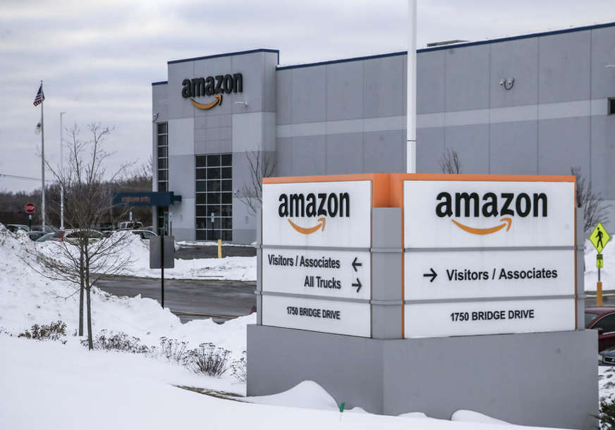 Radnici se pobunili: Amazon nas TRETIRA KAO ROBOTE