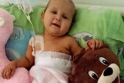 "Moja posljednja i prva ljubavi" Preminula beba Jana, najmlađi pacijent kom je operisan tumor jetre, majka se oprostila tužnim riječima