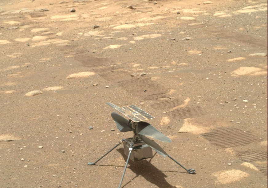 Tehnički problemi: NASA odgodila prvi let minihelikopterom na Marsu