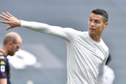 PROMIJENIO BOJU Ronaldo oblači crveni dres