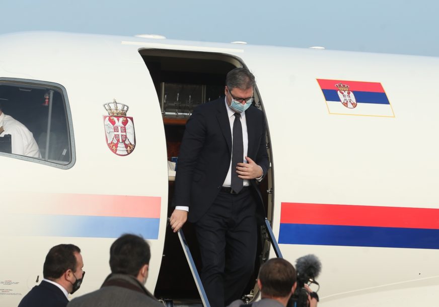 "Dobro došao predsjedniče” U Banjaluci osvanuli bilbordi posvećeni Vučiću (FOTO)