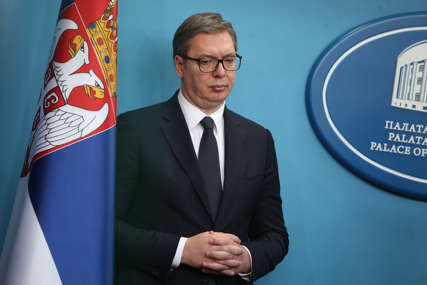 Vučić poručio Izetbegoviću: Srbija ne proizvodi nestabilnost, nego oni koji pričaju o ukidanju Republike Srpske