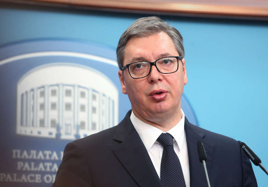 "Moramo zajedno naprijed!" Vučić poručio da je Srbije obezbijedila novac za dionicu od Rače do Bijeljine