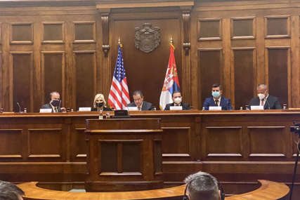 Skupština Srbije usvojila prijedlog za promjenu Ustava