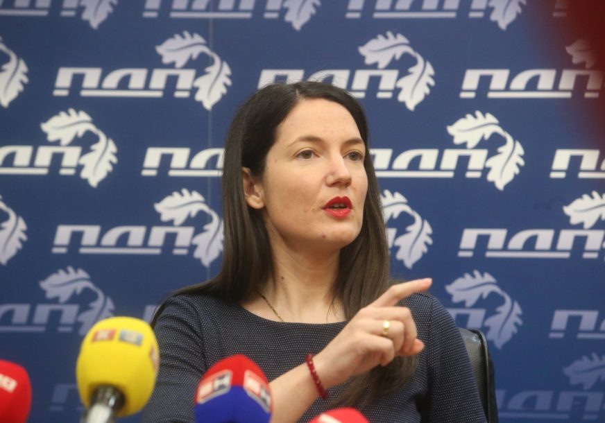 "Narod postaje talac jednog čovjeka" Jelena Trivić poziva na bunt protiv gušenja slobode medija