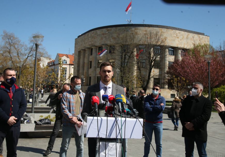 "Varaju se da će zaustaviti naše nezadovoljstvo" Ugostitelji u Srpskoj ne odustaju od protesta (FOTO)