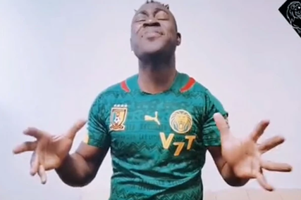"Kad Kamerunca udari sevdah" Momak iz Afrike zapjevao popularnu pjesmu sa Balkana (VIDEO)