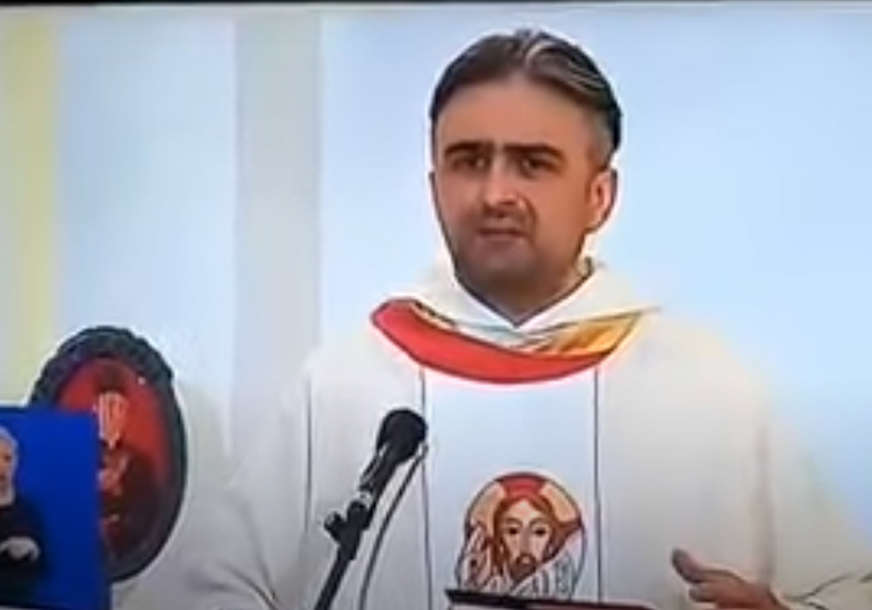 Katolički sveštenik Gerbic veličao Stepinca tokom prenosa na HRT: Pravoslavne sveštenike nazvao "bradatim opasnih namjera" (VIDEO)
