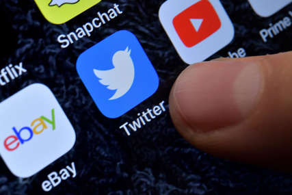 "Tviter" počeo da uklanja sadržaj koji je zabranjen u Rusiji
