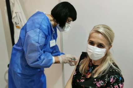 "Na punktu u Banjalučkom velesajmu vakcinisane 4.034 osobe" Todorovićeva poručuje da imunizacija teče po planu