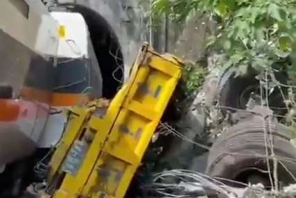 TRAGEDIJA U TAJVANU Voz sa 350 ljudi iskočio iz šina, sapasioci na terenu, ima žrtava (VIDEO)