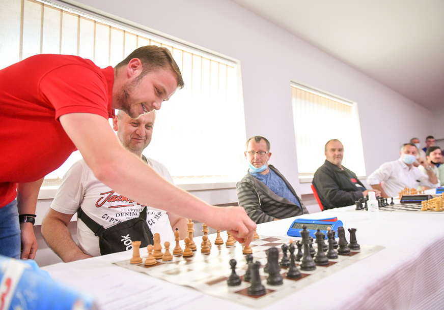 Gradonačelnik Banjaluke ozvaničio početak Druge lige Srpske u šahu