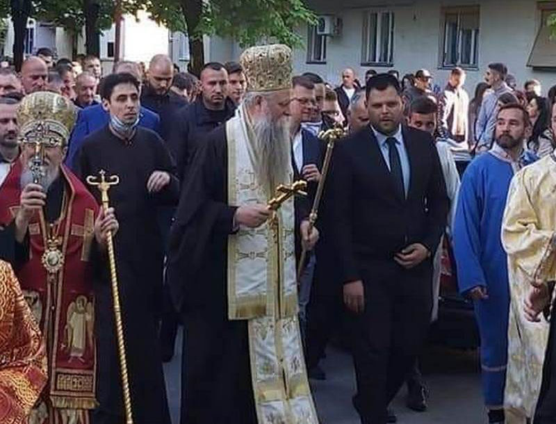Velika litija u čast Svetog Vasilija Ostroškog: Vladika Joanikije i veliki broj vjernika u molitvenom hodu (FOTO)