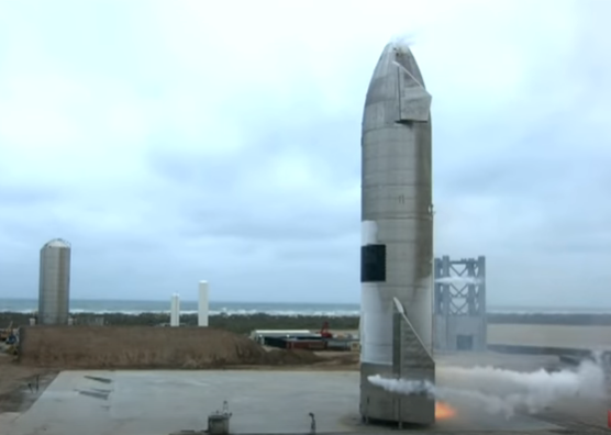 PRVI USPJEŠAN POKUŠAJ Prototip rakete kompanije SpejsIks nakon leta od četiri minute se uspješno prizemljio (VIDEO)