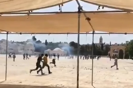 NAZAD NA POČETAK Nekoliko sati od primirja izbili sukobi Izraelaca i Palestinaca u Jerusalimu (VIDEO)