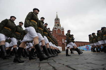 DAN POBJEDE U Moskvi  SPEKTAKULARNA vojna parada sa čak 12.000 vojnika (VIDEO, FOTO)
