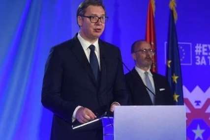 "Srbija želi da bude RAVNOPRAVAN ČLAN EU" Vučić čestitao Dan Evrope