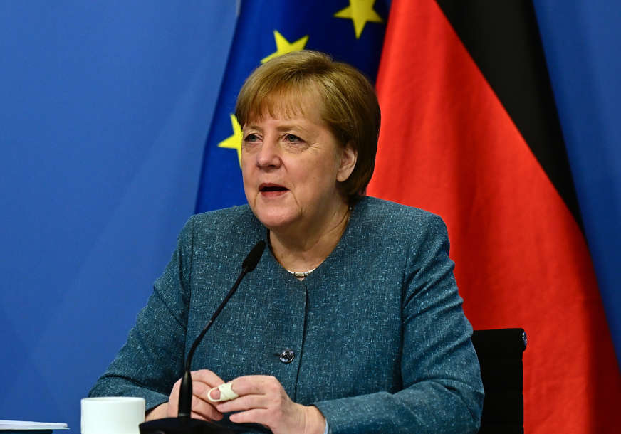 "Nulta tolerancija na antisemitizam" Merkelova podržala prava Izraela da se brani