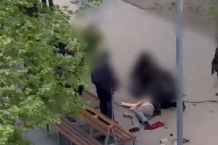 SRPKINJA BRUTALNO UBIJENA Pijan ženi pucao u glavu, pa sjeo ispred zgrade i nastavio da pije
