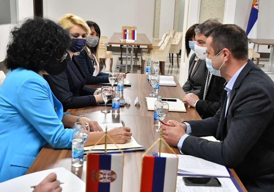Tepavčevićeva nakon sastanka sa Šeranićem: Stručna podrška osnivanju Zavoda za socijalnu zaštitu Srpske (FOTO)