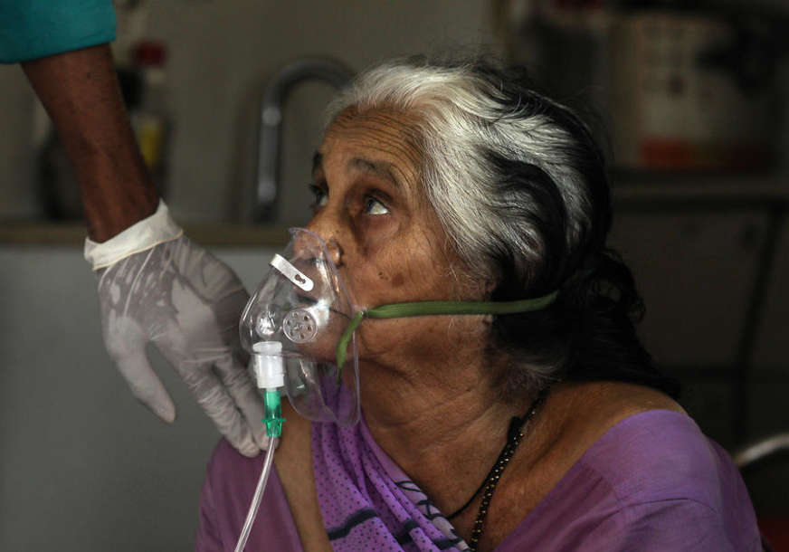 Korona bukti u Indiji: Registrovano više od 91.000 novih slučajeva zaraze