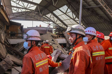 JOŠ JEDAN SNAŽAN POTRES Kinu pogodio zemljotres jači od sedam stepeni Rihterove skale