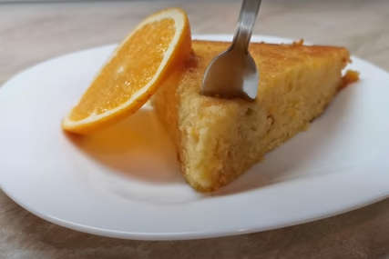 Poslastica bez brašna: Sočni kolač od narandže i badema