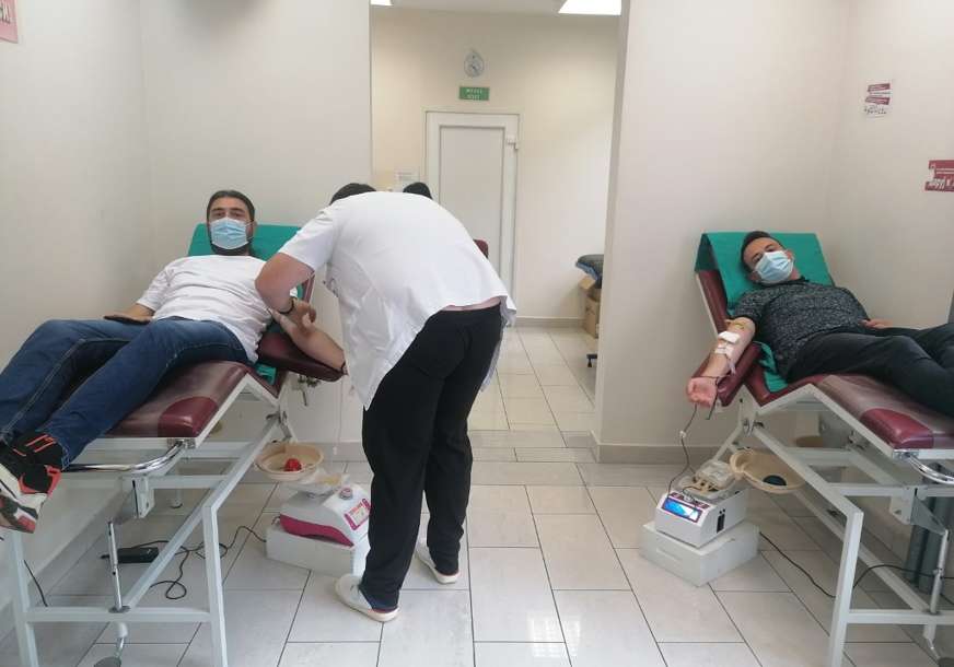 PRIKUPLJENO ŠEST DOZA Medijski radnici darivali krv u Trebinju