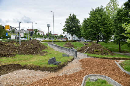 "Ovaj park je posvećen porodici" Počeli radovi na novom parku u Rosuljama