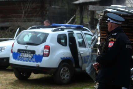 Tri pljačke na području PU Doboj: Policija traga za provalnicima, POČUPALI KABLOVE IZ ZIDOVA
