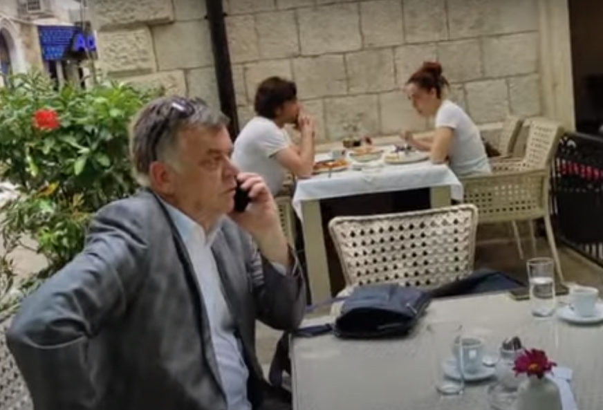 "Šta radite u kafani u RADNO VRIJEME" Objavljen video koji je prethodio hapšenju Vukanovića