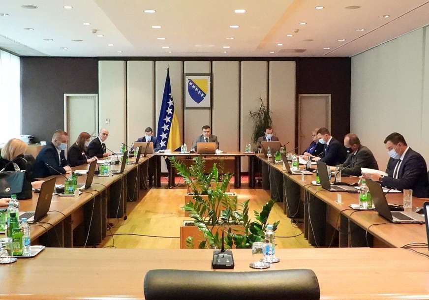 Za hranu i prevoz: Savjet ministara BiH odobrio VSTS iz budžetske rezerve 156.000 KM