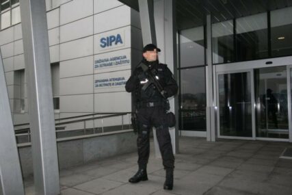 Osumnjičen za neovlašten promet doge i oružja: U nastavku akcije "Ira" SIPA uhapisla jednu osobu