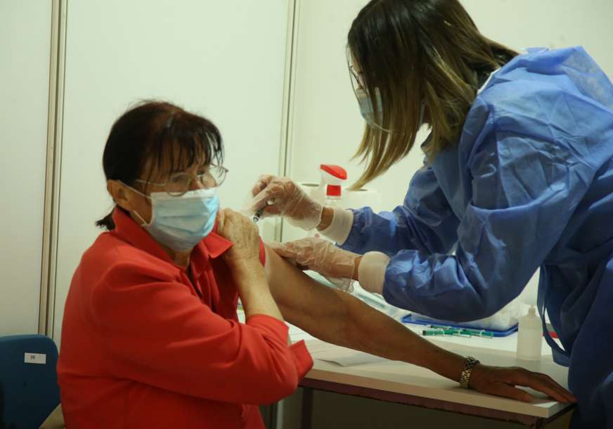 U manjem obimu: Vakcinacija protiv korona virusa iduće sedmice na Poliklinici