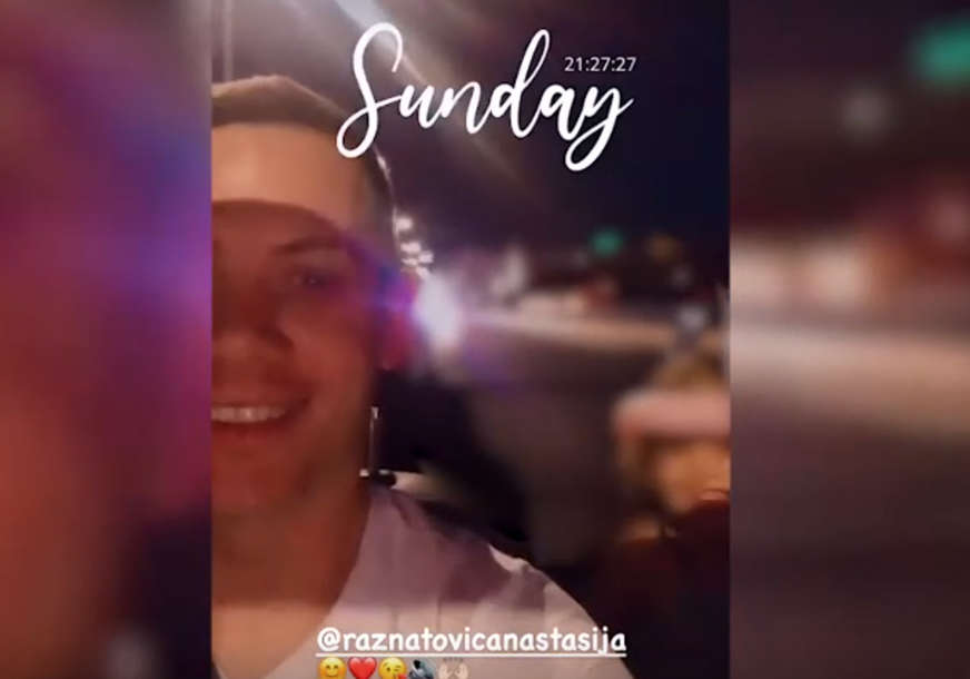 Cecin dečko sa kćerkicom uživa u vožnji uz Anastasijin hit (VIDEO)