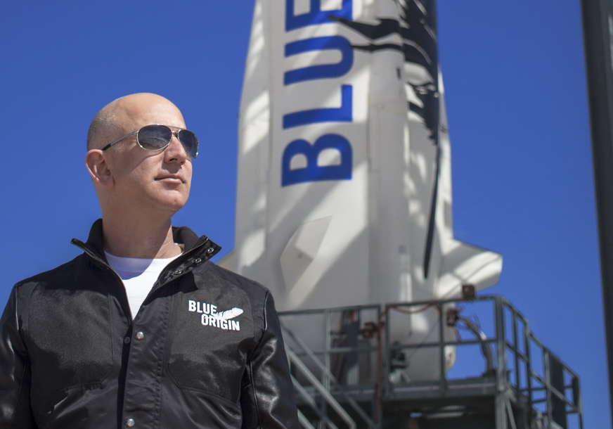 NAJSKUPLJA KARTA U ISTORIJI Da bi sjedio pored Bezosa na letu u svemir platio 28 miliona dolara
