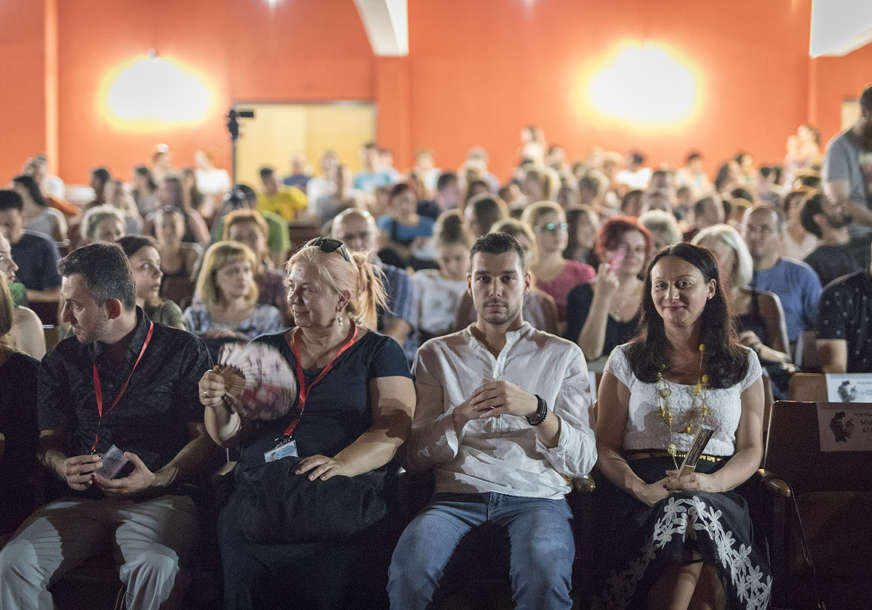 Počinje Šesnaesti internacionalni festival amaterskog teatra Laktaši: Uprkos pandemiji vratili pozorišni život Laktašima
