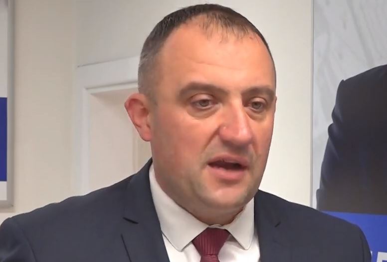 Vujadinović reagovao na izjave Vukanovića: Srpski narod dobio je svoga Komšića oličenog u Nebojši