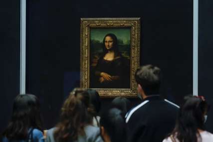 Repliku Mona Lize prodali za skoro tri miliona evra