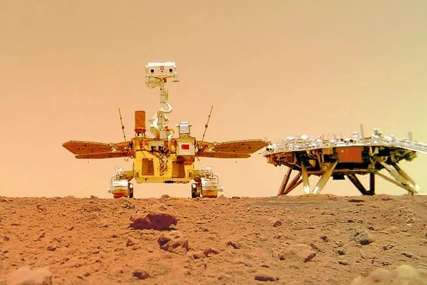 ČAK I SELFI SA MARSA Kineski rover je poslao na Zemlju sjajne fotografije (FOTO)