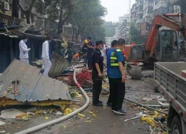 Užasna eksplozija u Kini: Poginulo najmanje 11 ljudi, više od 100 ljudi izvučeno iz ruševina (FOTO)
