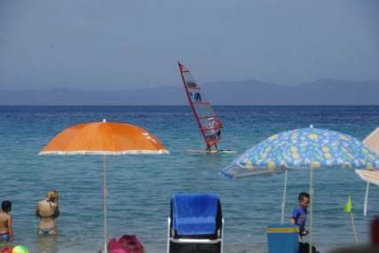 OKONČANA DRAMA U GRČKOJ Nađena djevojčica (3) koja je nestala na plaži