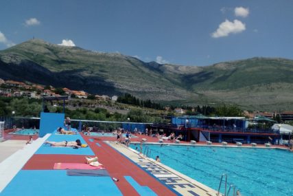 Počela sezona kupanja: Trebinjski olimpijski bazen od danas otvoren za kupače