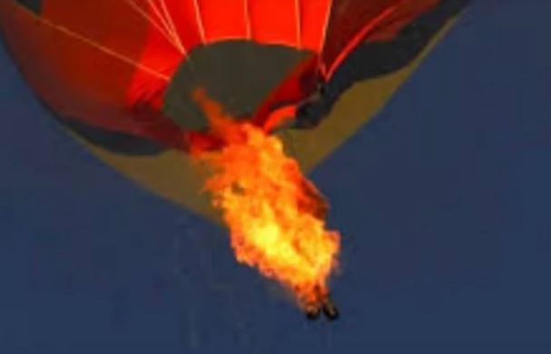 Bizarna nesreća: Poginula jedna osoba nakon pada sa korpe balona