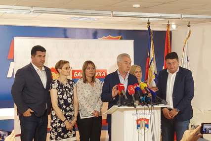 Šarović traži referendum o NATO: Sjednica GO SDS u julu, podrška Ljubiši Petroviću (FOTO)